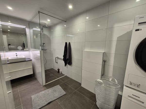 Medium property photo - Gedempte Gracht, 2512 AM 'S-Gravenhage